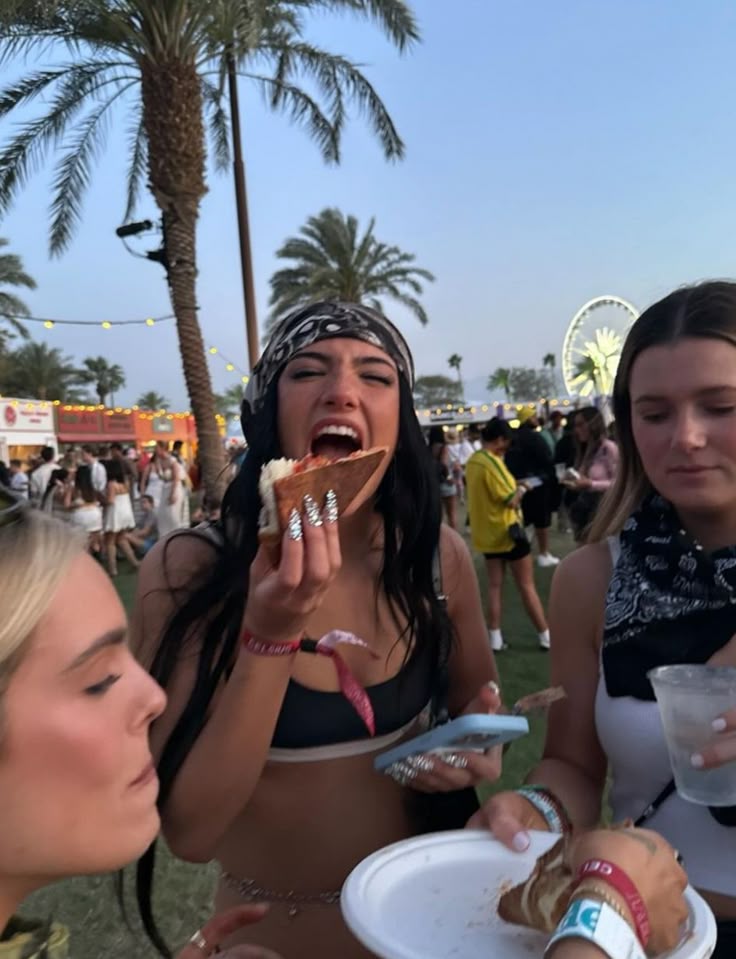 How to survive (and actually enjoy) a festival as a sober wellness&nbsp;girly